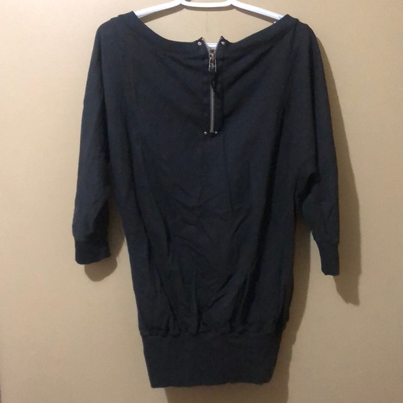 4for$20 SWS - half sleeve top - Picture 2 of 2